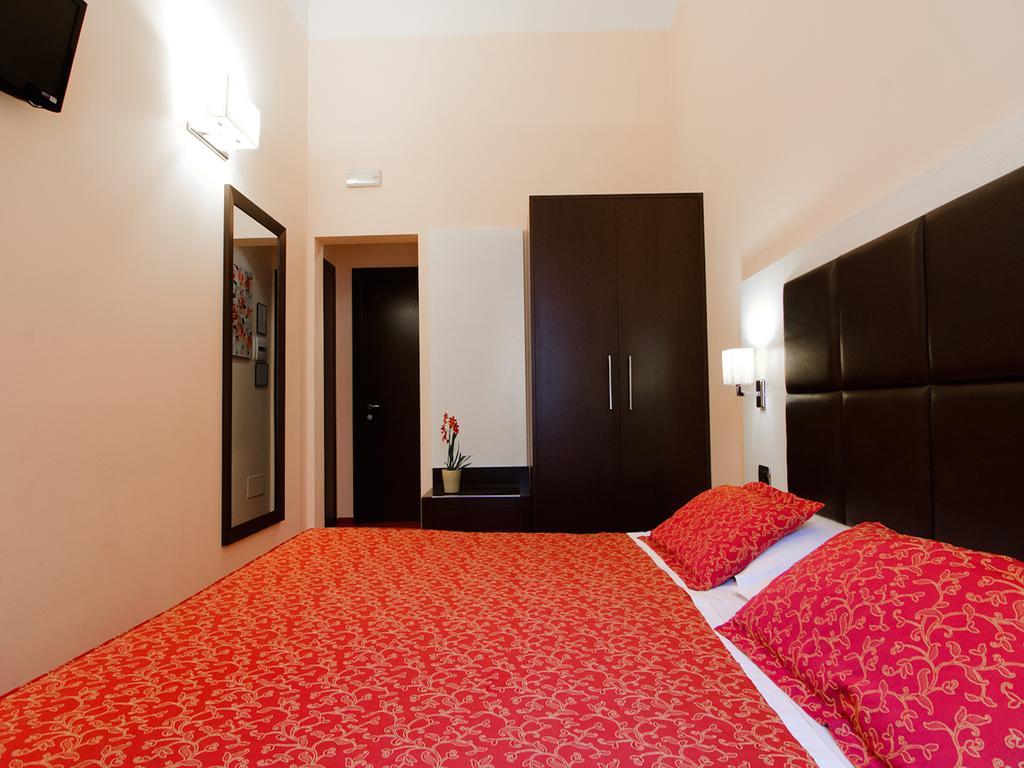 Cenci Bed & Breakfast Fontana Di Trevi Roma Exterior foto