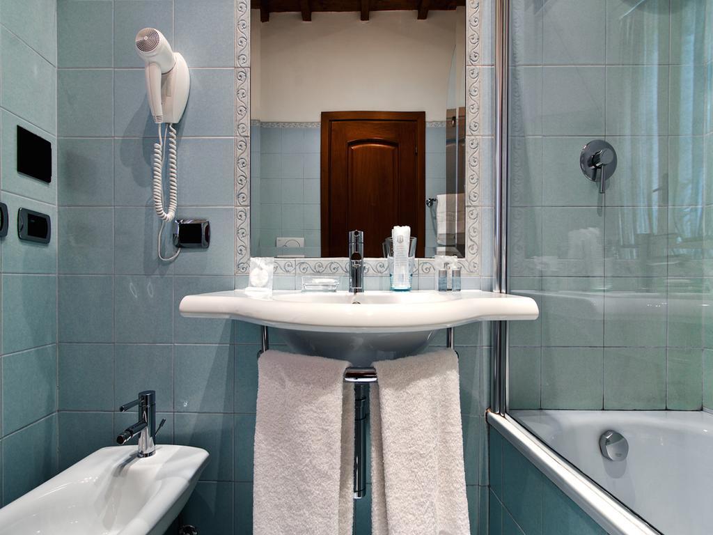 Cenci Bed & Breakfast Fontana Di Trevi Roma Exterior foto